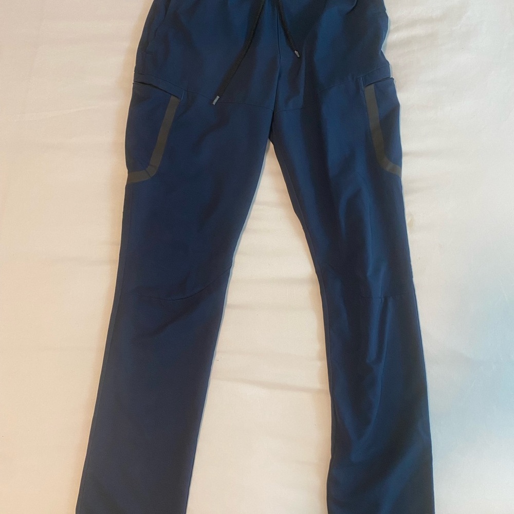 Under Armour Dark Blue Jogger Pants Medium